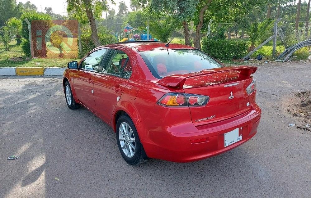 Mitsubishi Lancer EX